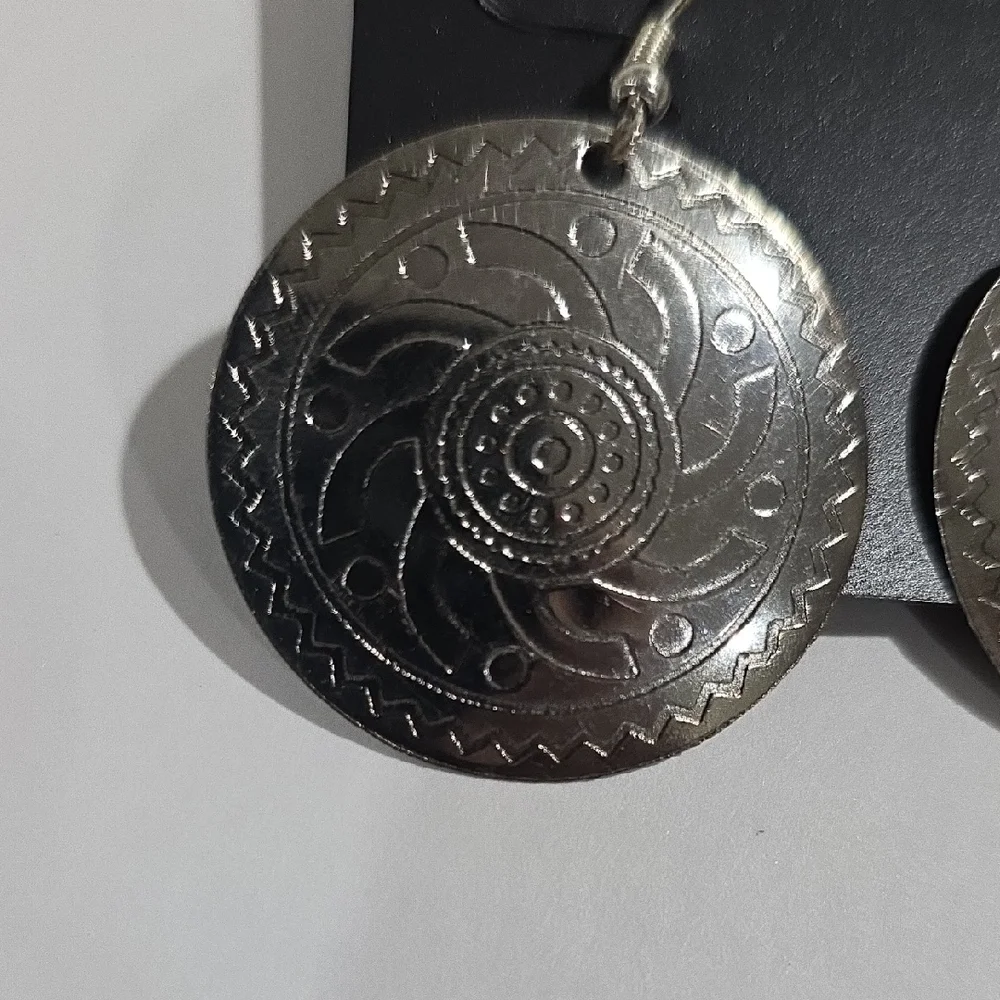 Intricate Silver Drop Earrings – Lightweight Women’s Fashion Statement Jewelry